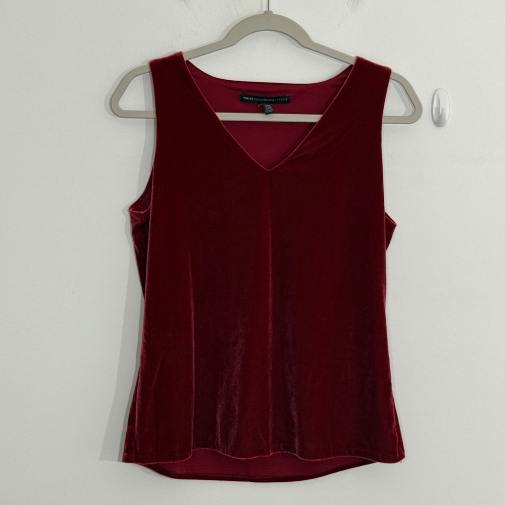 White House Black Market Womens Top M Red Velvet Sleeveless Dressy Romantic